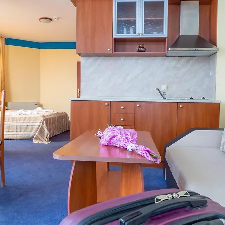 Hotel Petar And Pavel & Relax Center 3*