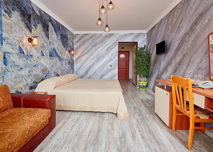 Petar And Pavel & Relax Center 3* Pomorie