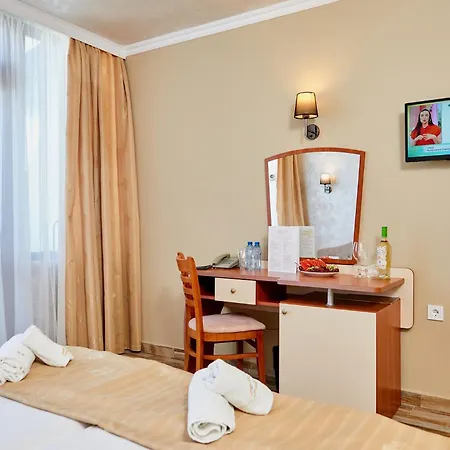 Petar And Pavel & Relax Center 3* Поморіє