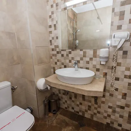 Готель Petar And Pavel & Relax Center