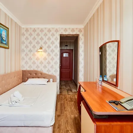Отель Petar And Pavel & Relax Center 3*
