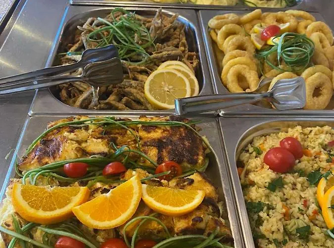 Petar And Pavel & Relax Center 3* 帕莫瑞